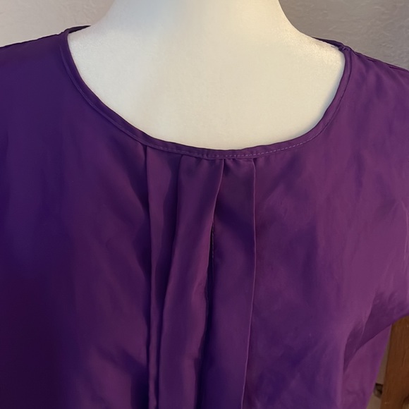Dark Purple Short Sleeve Blouse - Picture 2 of 4